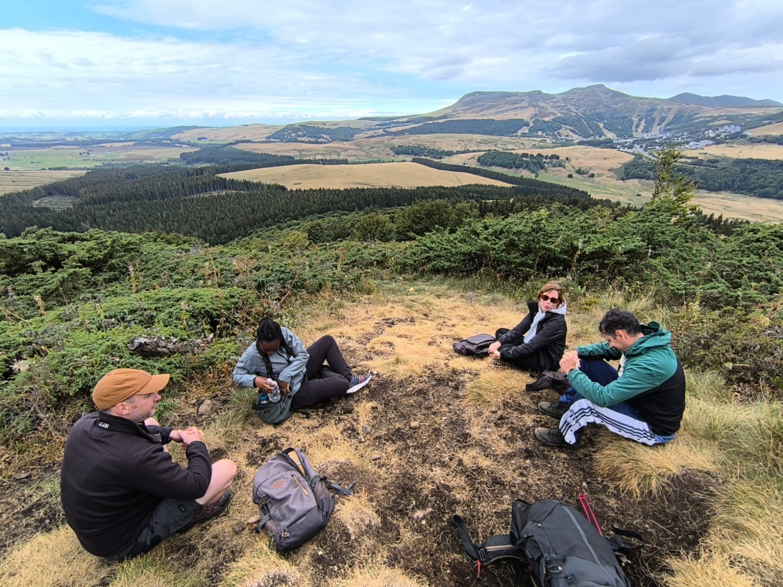 Randonnée accompagnée dans le massif du Sancy