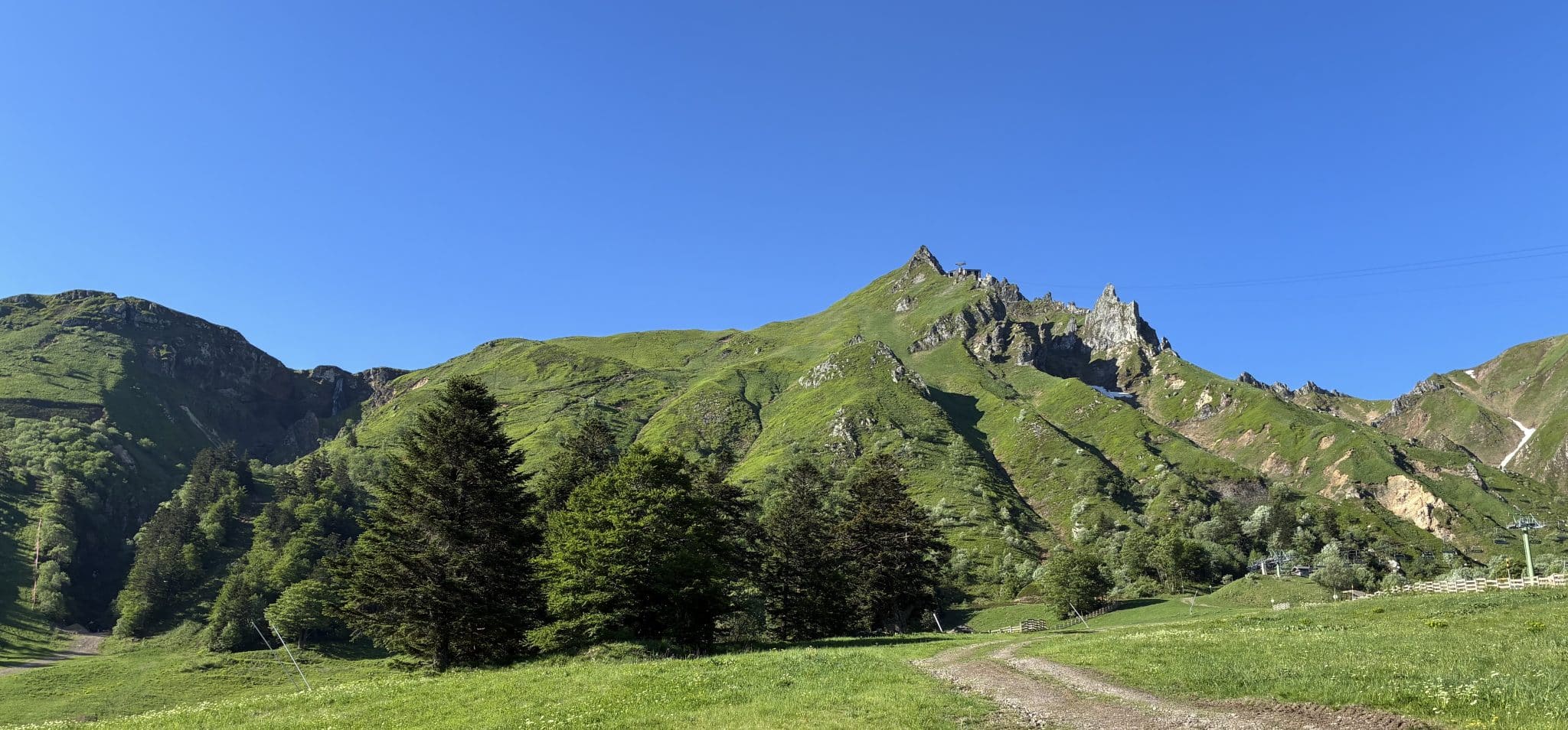 Accueil Randonnée accompagnée dans le massif du Sancy